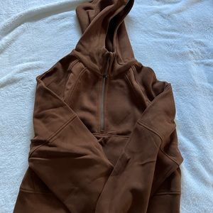 M/L NWT Lululemon Roasted Brown Scuba Half Zip